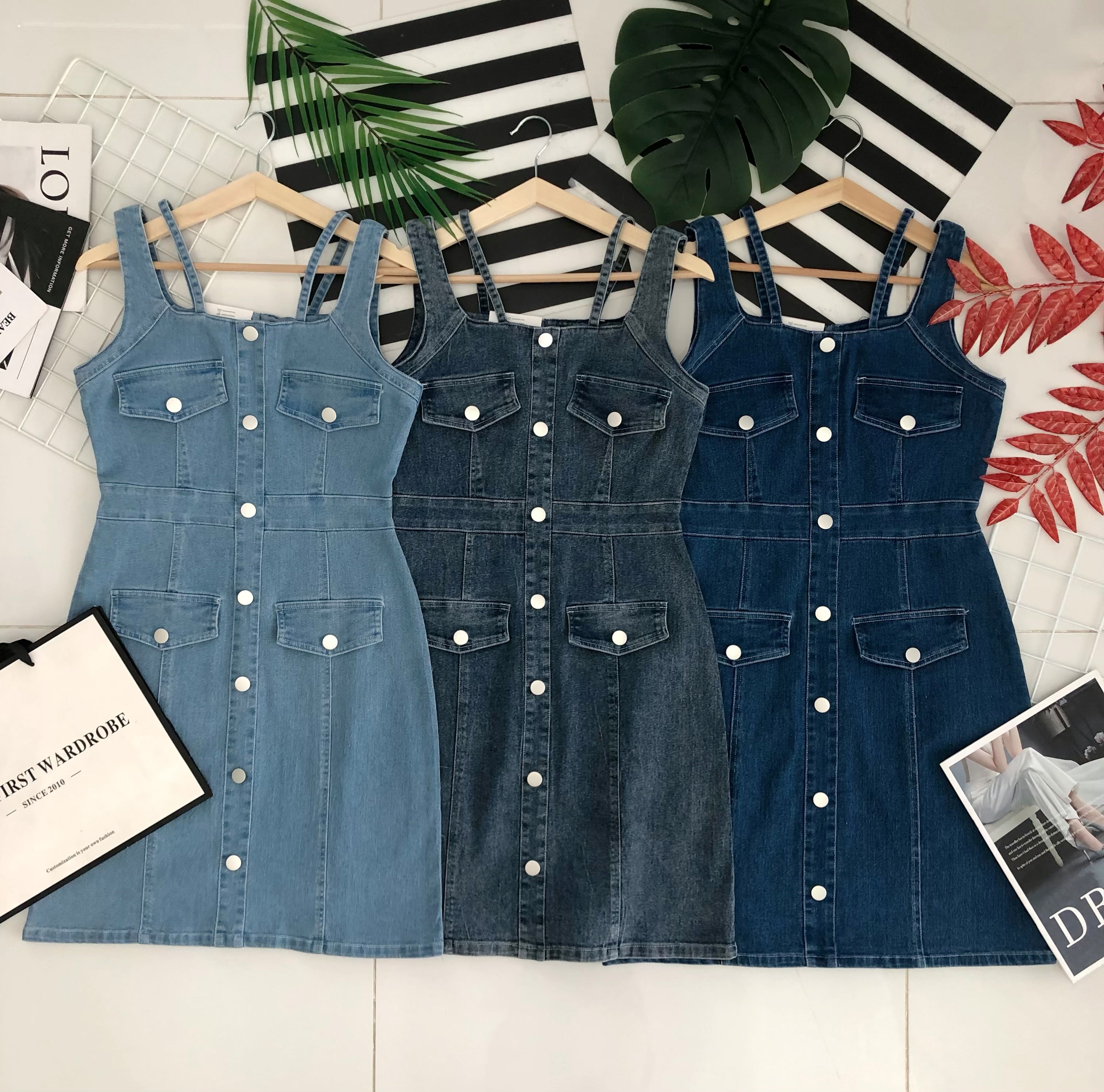 【D5805】高品质COTTON JEANS假排扣设计方领无袖牛仔连身裙子 ❤️❤️